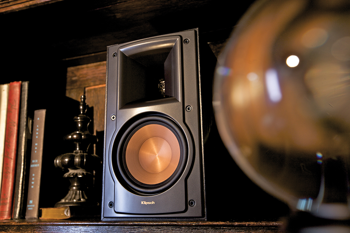 Loa bookshelf Klipsch RB-81