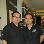 Mr.Robin Cai\nĐại diện hãng PARADIGM