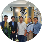 MR.TAKAYUKI HIRANO và MR. NUGENCE CHIANG Đại diện hãng CANON