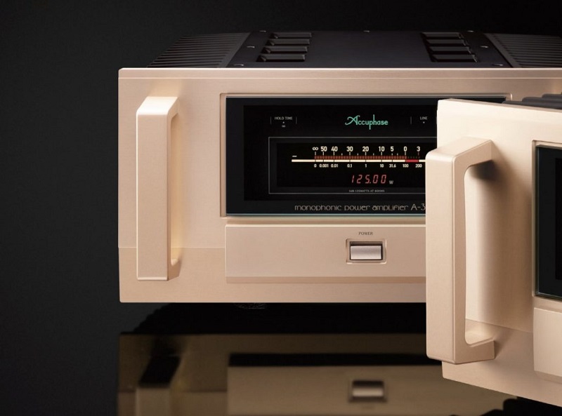 ACCUPHASE A300