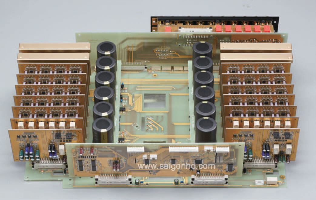 ACCUPHASE C-3850