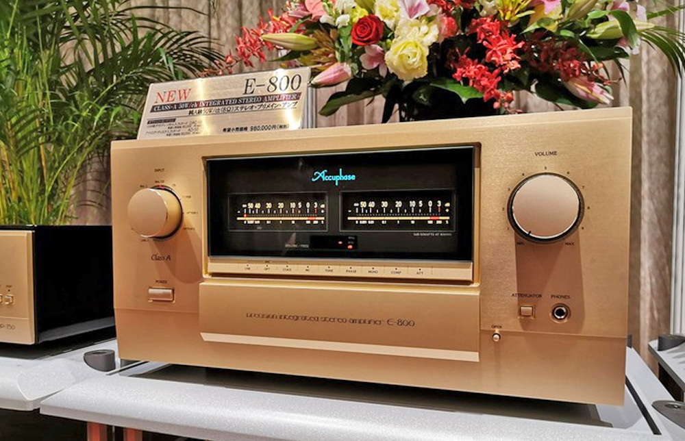 Hình ảnh thực tế Accuphase tại sự kiện âm thanh Osaka Nhật Bản