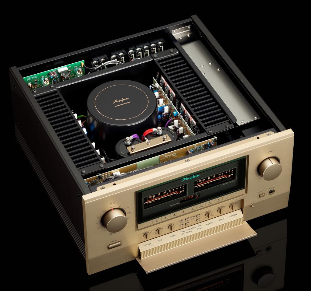 ACCUPHASE E-800