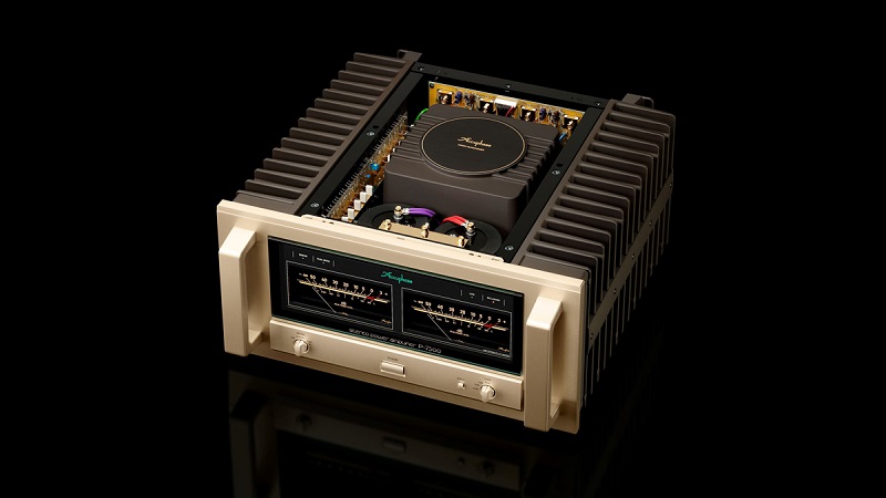 ACCUPHASE P7500