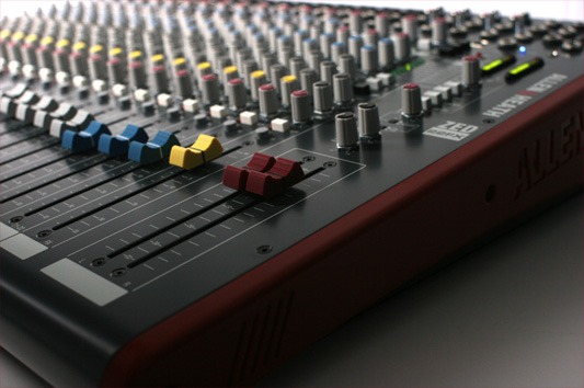 ALLEN & HEATH ZED 22FX