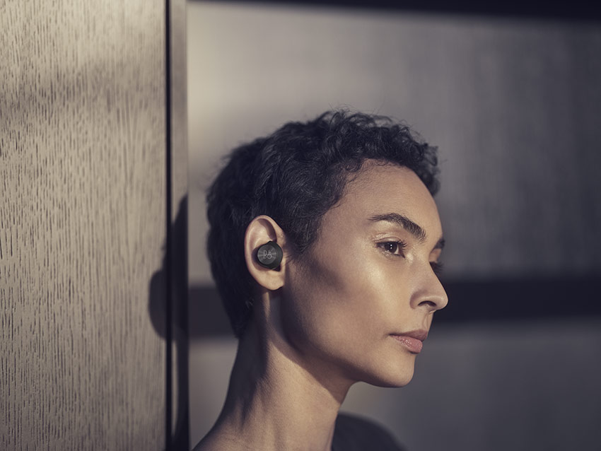 TAI NGHE TRUE WIRELESS B&O BEOPLAY EQ