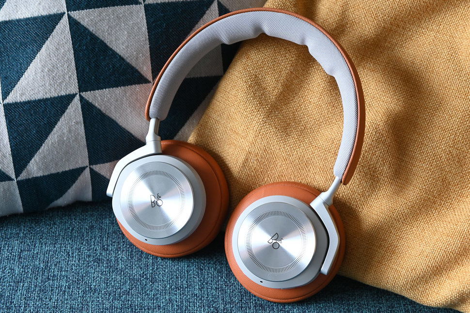 TAI NGHE B&O BEOPLAY HX