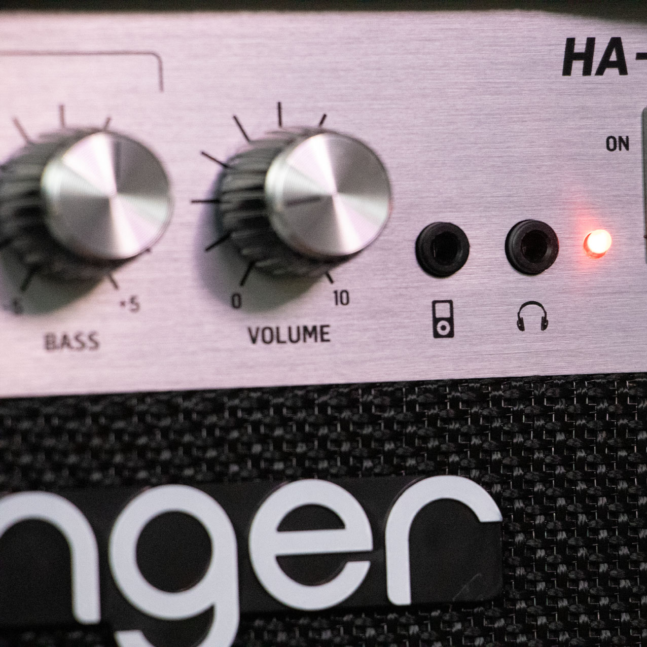 BEHRINGER HA-10G