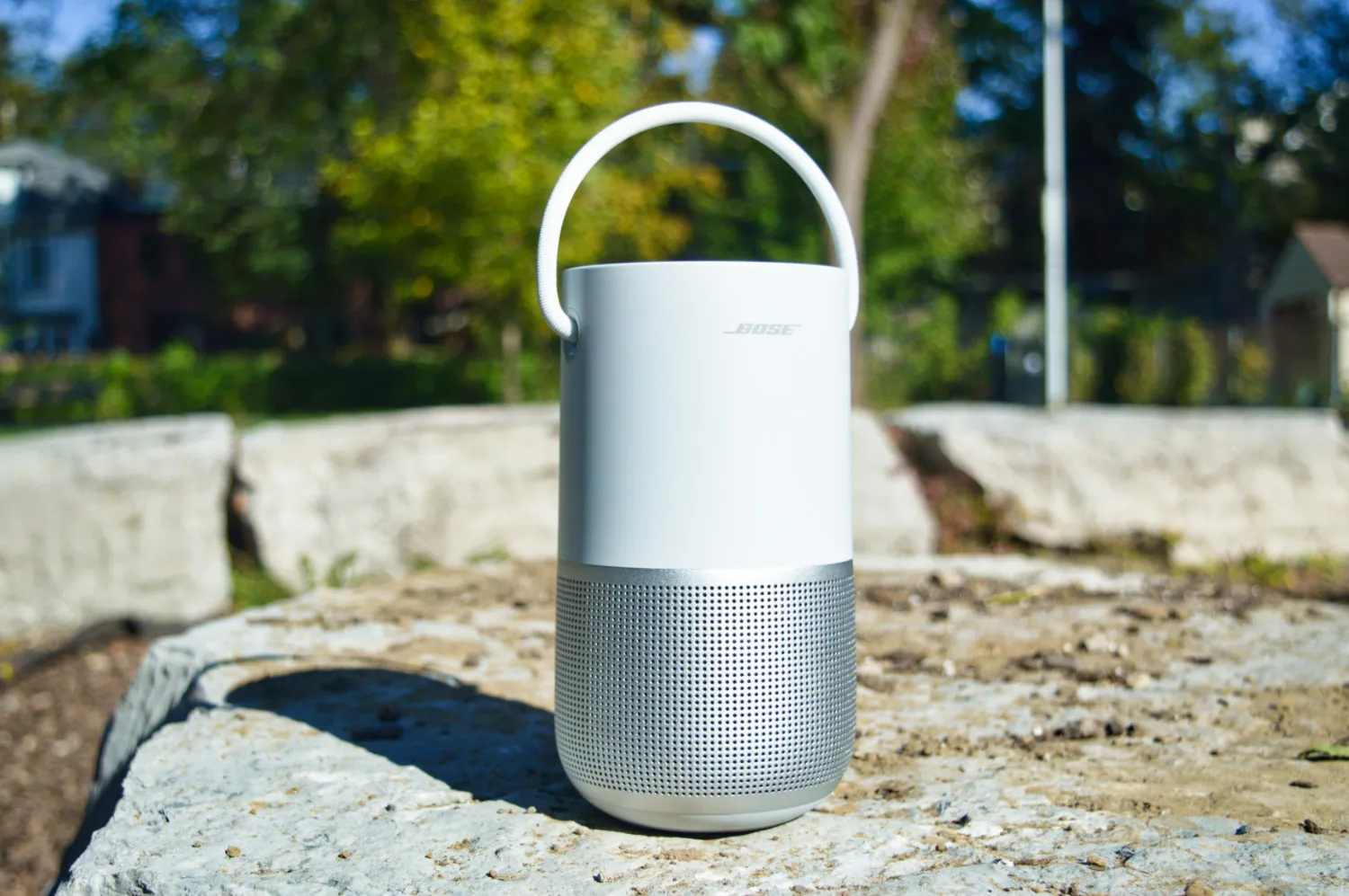 LOA BOSE PORTABLE SMART SPEAKER