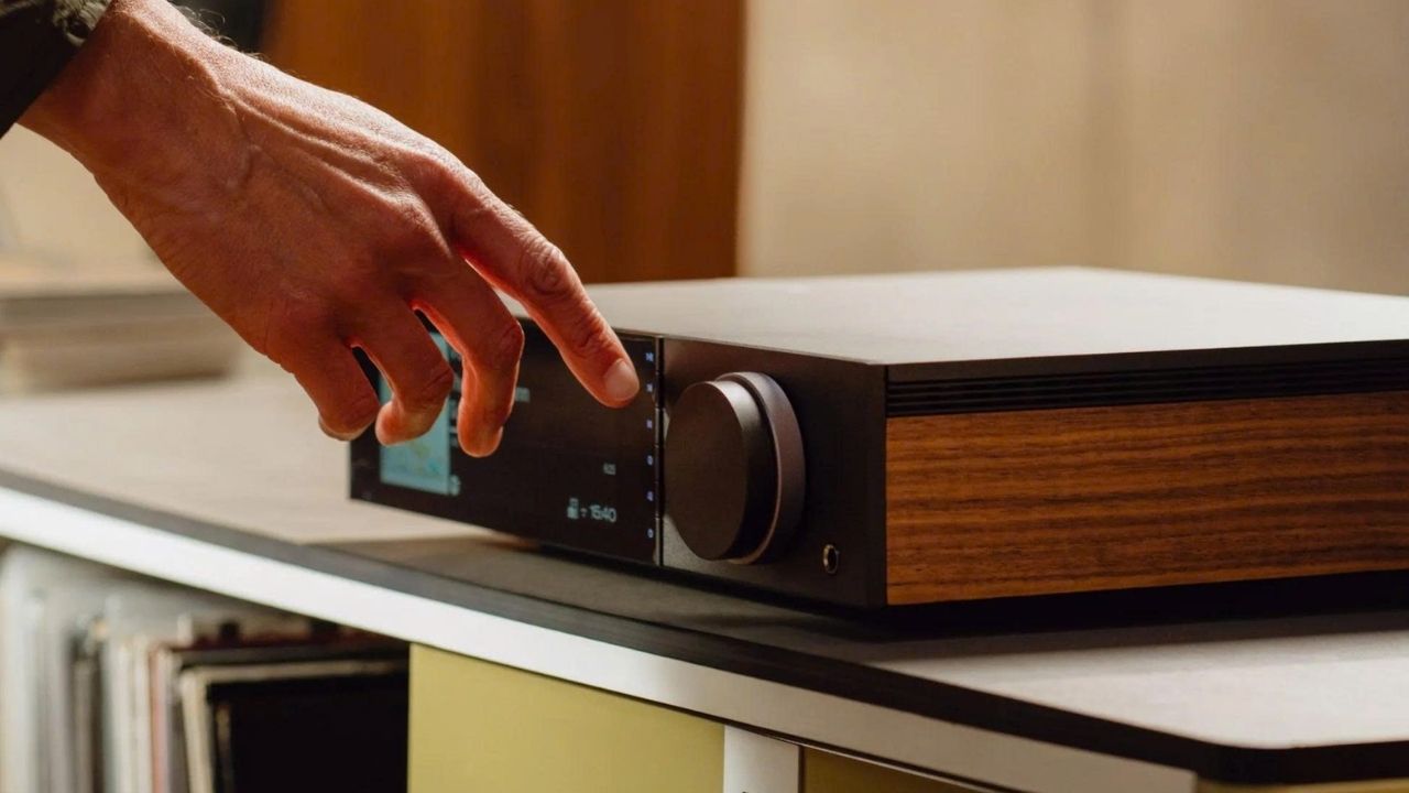 Amply Cambridge Audio Evo 300 ch&iacute;nh h&atilde;ng gi&aacute; rẻ
