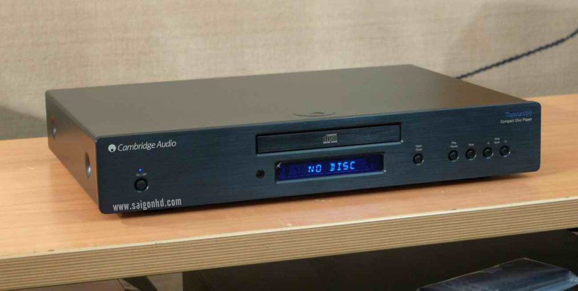 CAMBRIDGE AUDIO TOPAZ CD 5