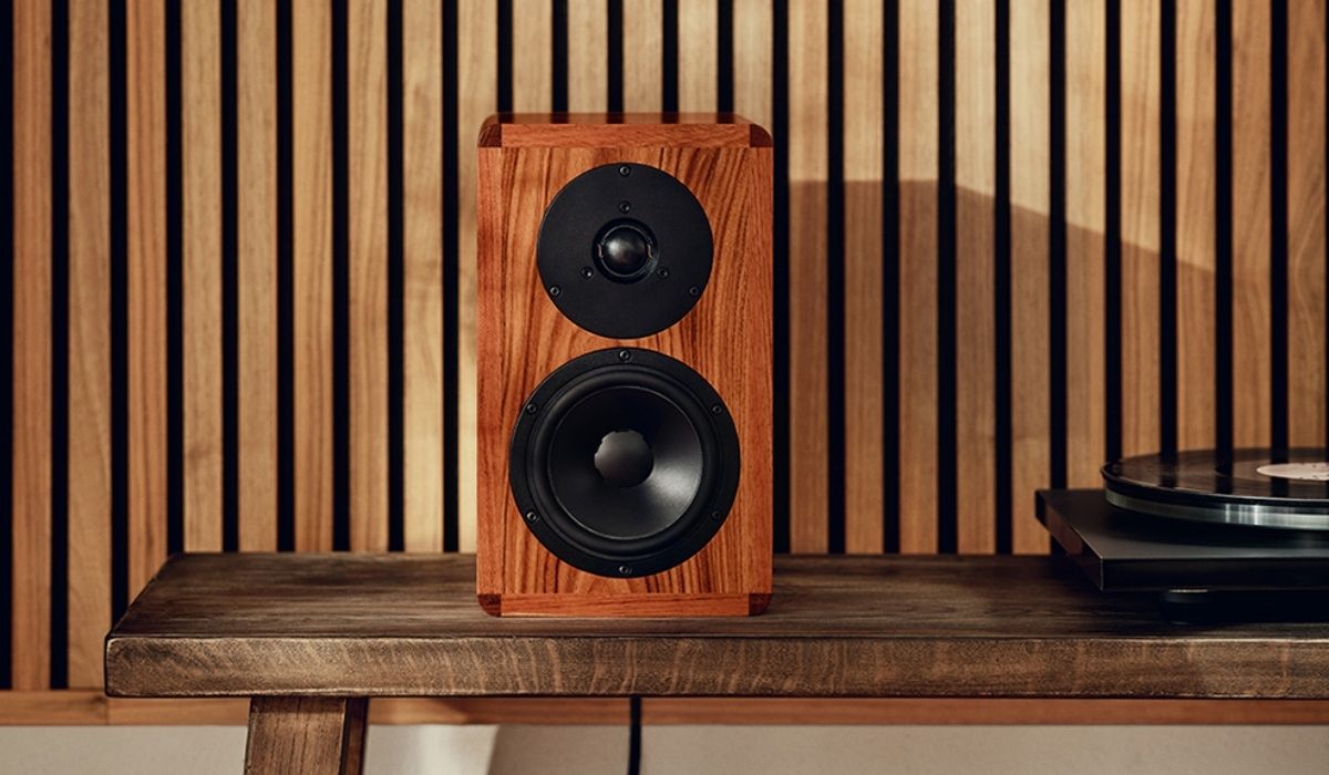 Loa bookshelf Dynaudio Legend ch&iacute;nh h&atilde;ng gi&aacute; rẻ