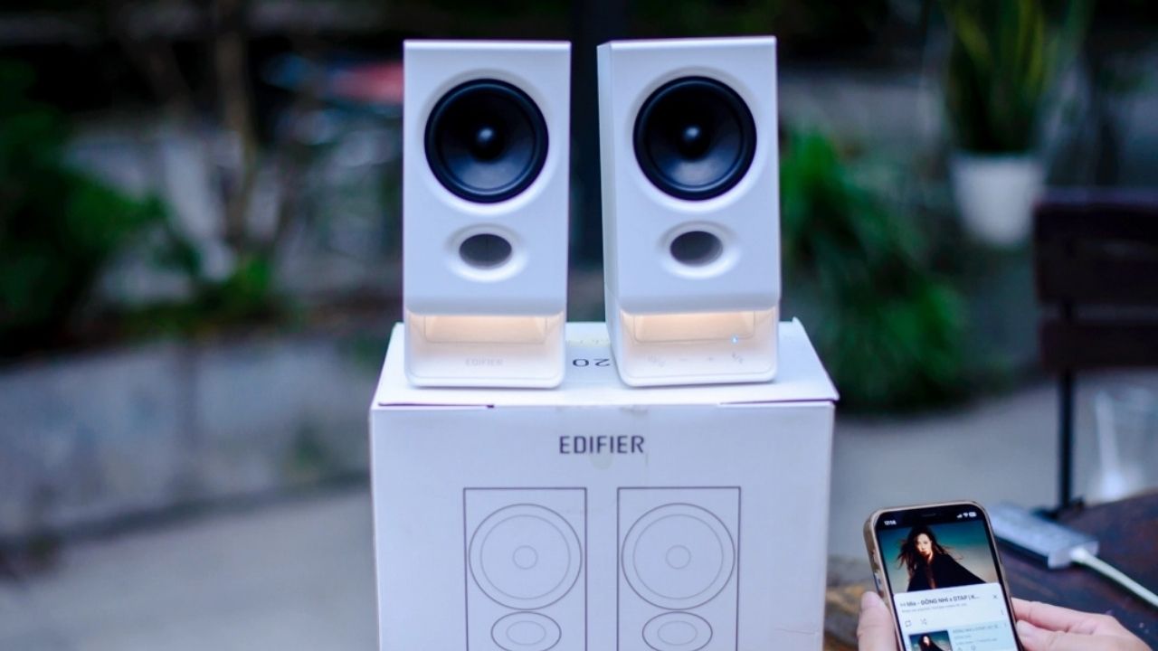 Loa bluetooth Edifier R20BT ch&iacute;nh h&atilde;ng gi&aacute; rẻ