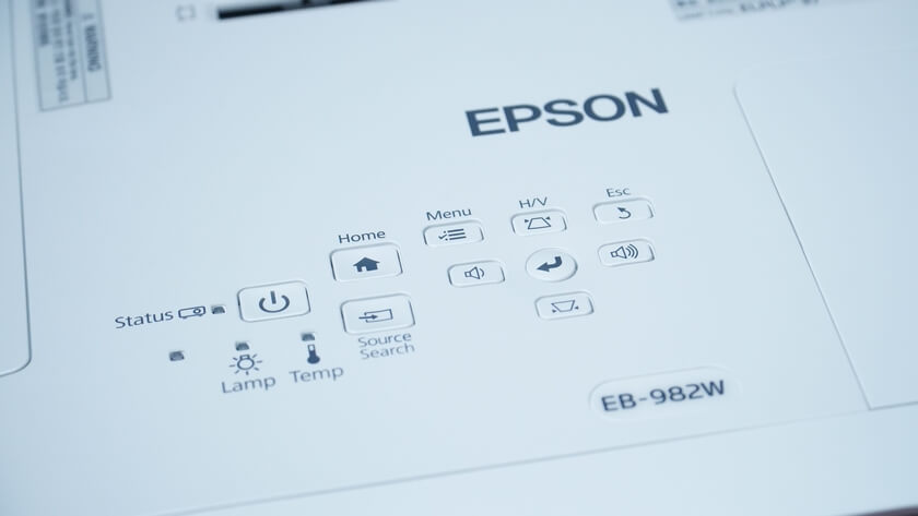EPSON EB 982W