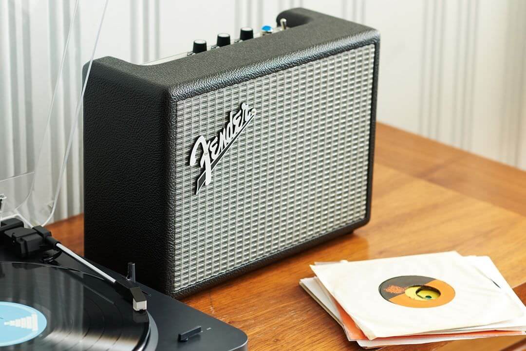 LOA BLUETOOTH FENDER MONTEREY