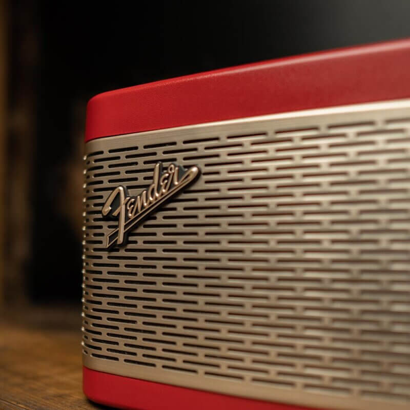 LOA BLUETOOTH FENDER NEWPORT 2