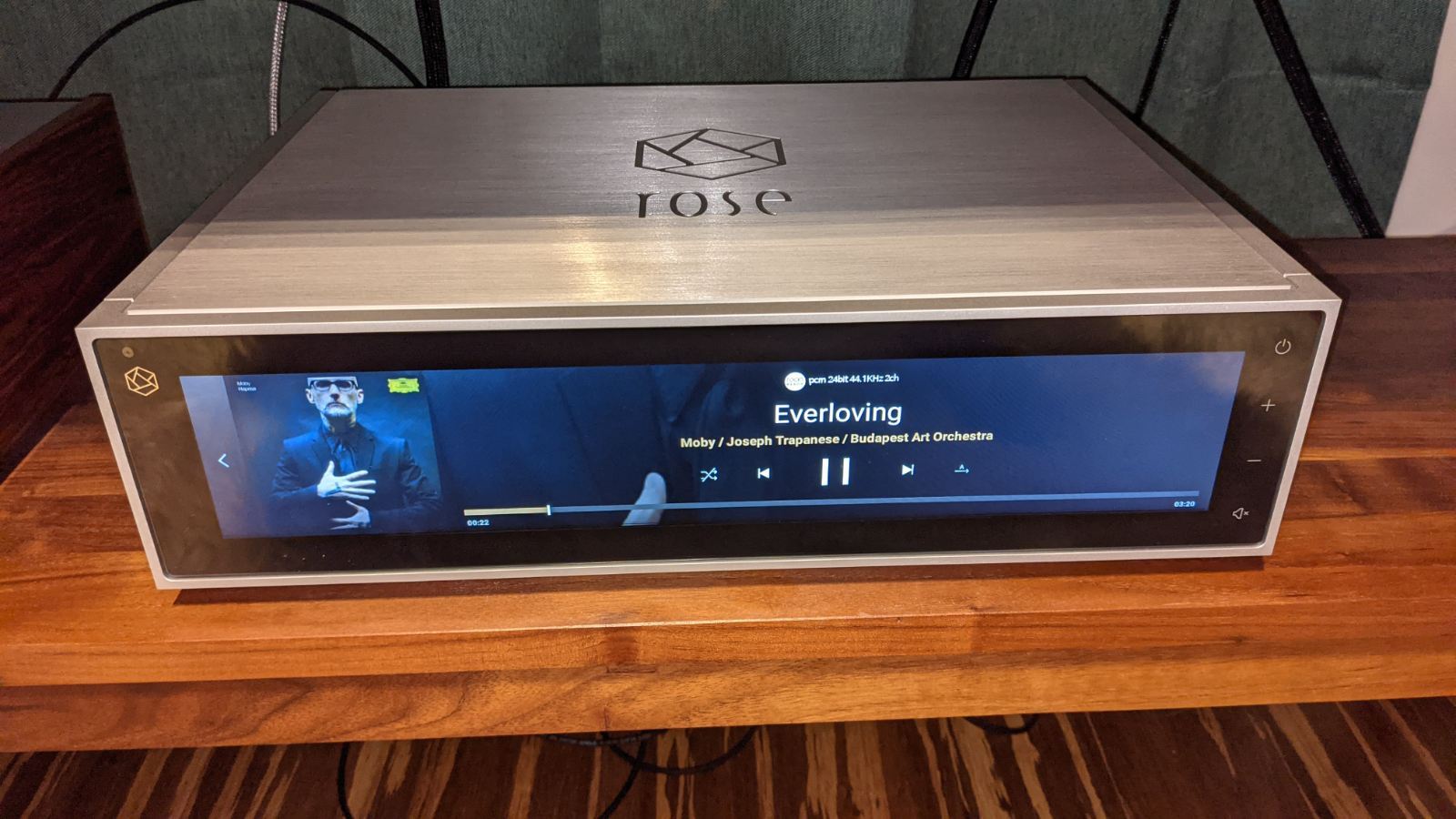 MUSIC SERVER HIFI ROSE RS150