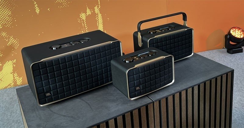 LOA JBL AUTHENTICS 300