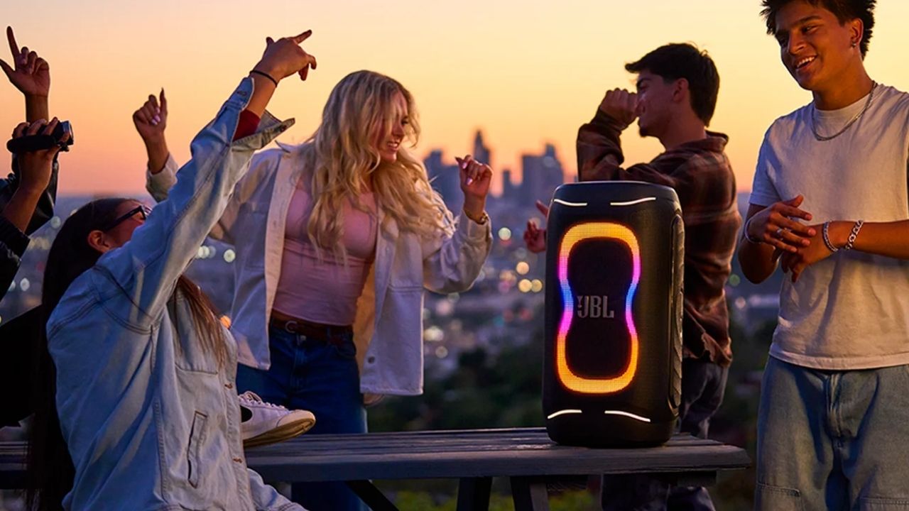 Loa karaoke di động JBL PartyBox 130 ch&iacute;nh h&atilde;ng gi&aacute; rẻ