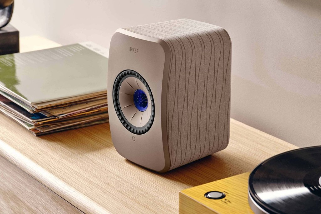 LOA KEF LSX II