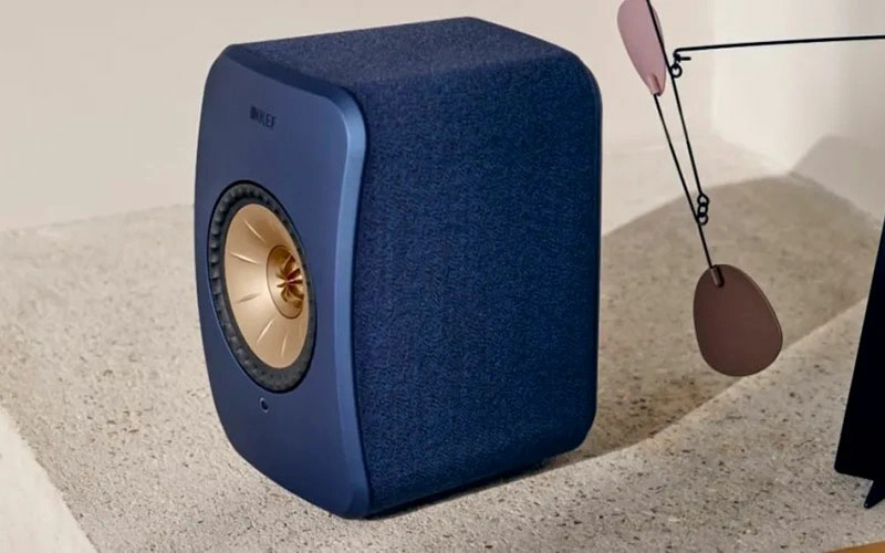 LOA KEF LSX II