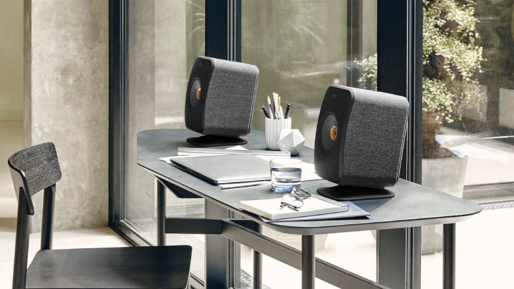 LOA KEF LSX II