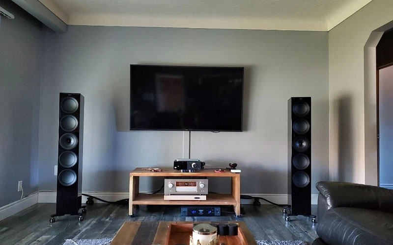 LOA KEF R11