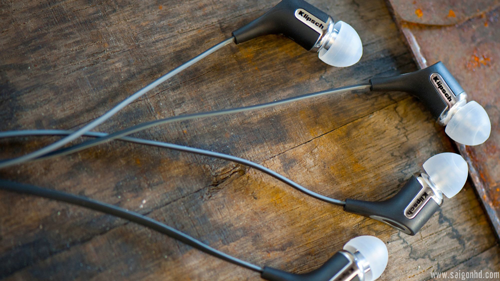 KLIPSCH R6i IN EAR