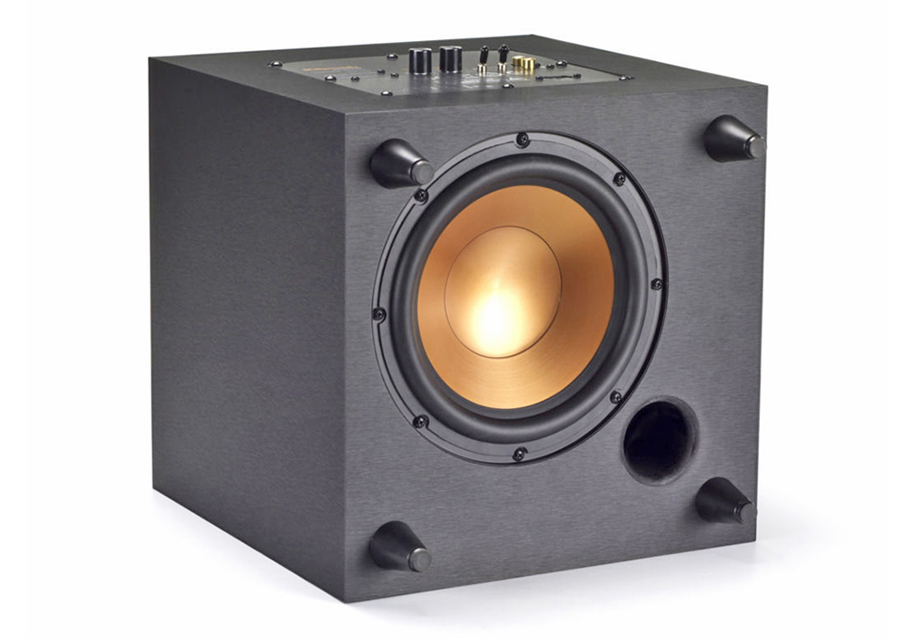 Loa Subwoofer Klipsch R8 được trang bị củ loa đường kính 200mm