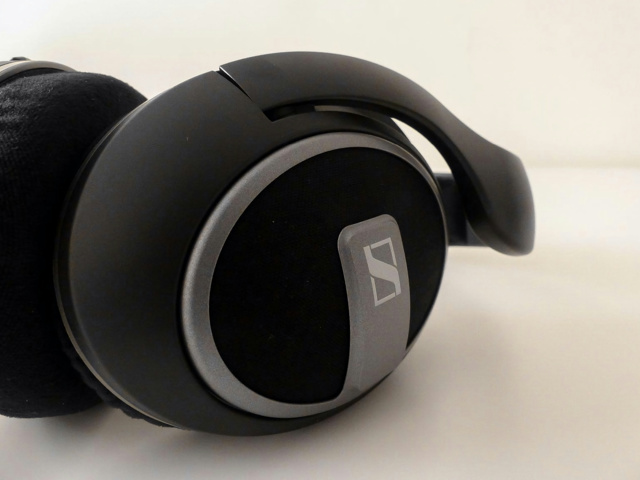 TAI NGHE SENNHEISER HD 559