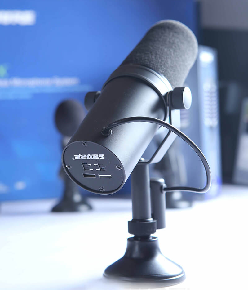 SHURE SM7B