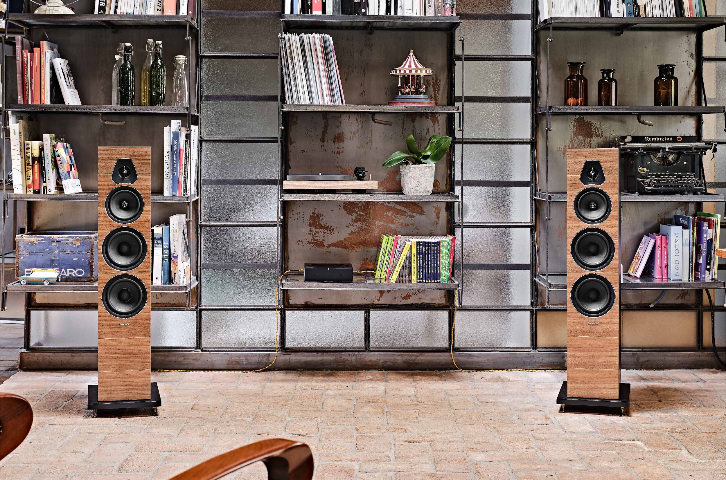 Loa Cột Sonus Faber Lumina V