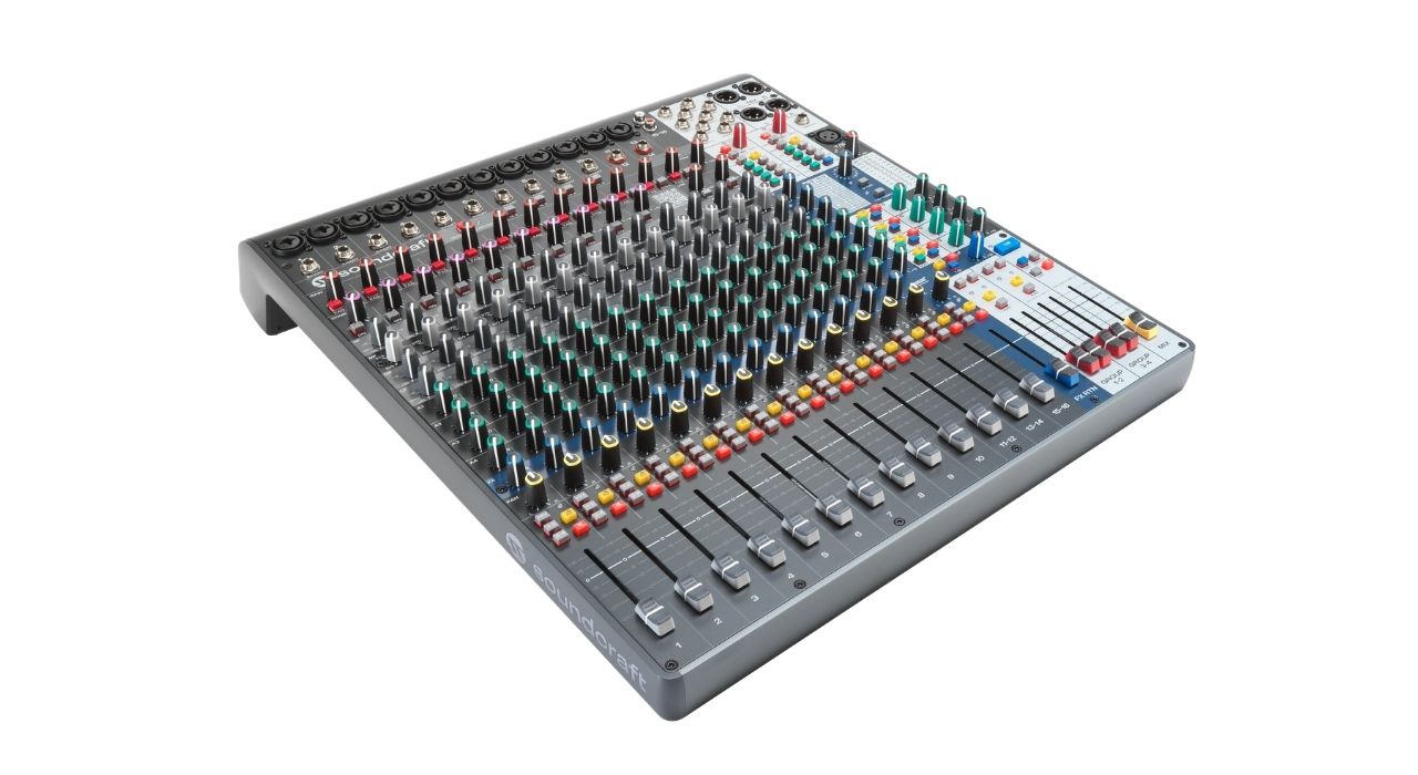 Mixer Soundcraft Signature Plus 16 ch&iacute;nh h&atilde;ng gi&aacute; rẻ