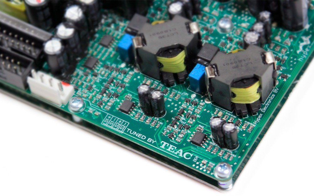 Teac AP-505 sử dụng mạch khuếch đại công suất Hypex Ncore cho hiệu suất cao