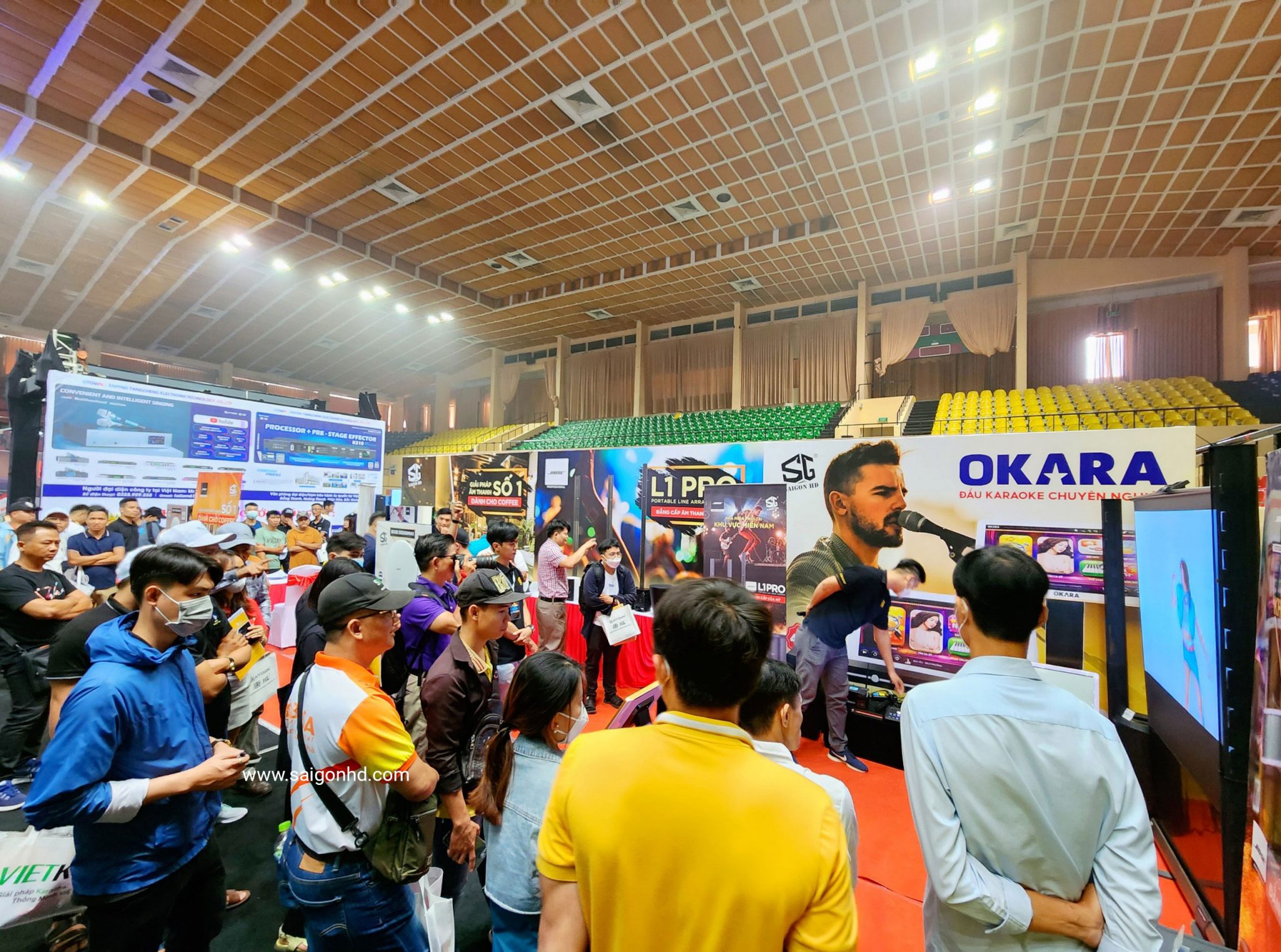 TRIỄN LẪM PLASE SHOW 2022