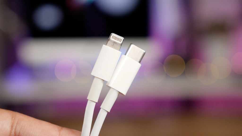 Apple sẽ giới thiệu bộ sạc mới sạc iPhone nhanh gấp 3 lần