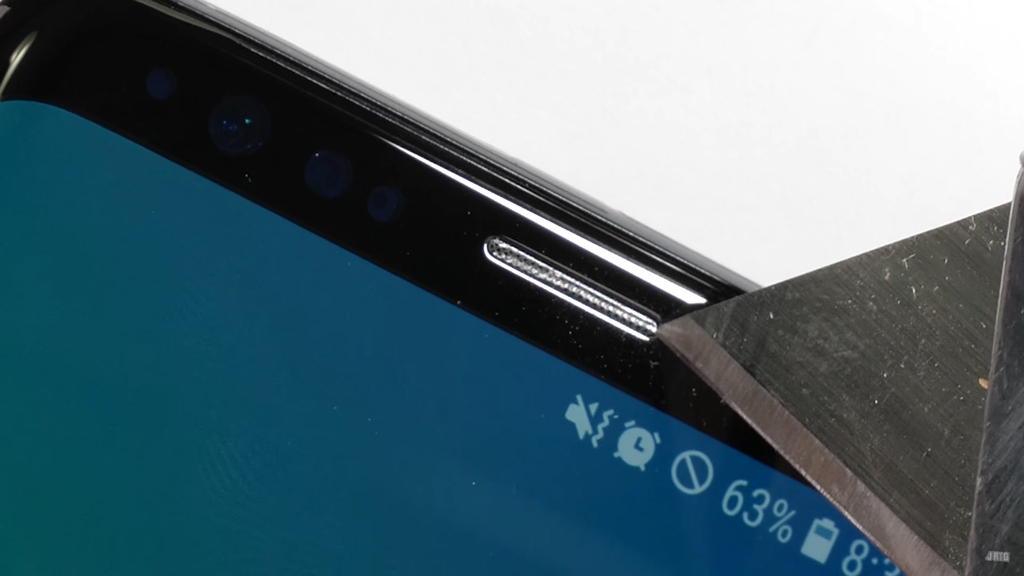 Thử độ bền Galaxy S9: khung viền cải tiến chắc chắn hơn
