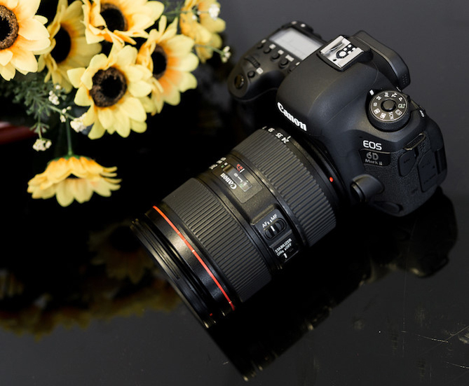 Trên tay Canon EOS 6D Mark II tại Việt Nam: nhiều nâng cấp đáng giá