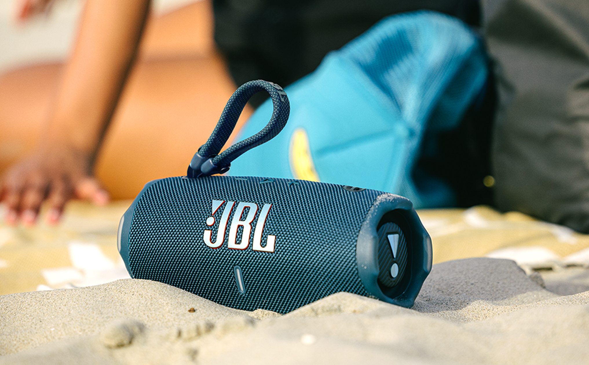 Top 5 loa Bluetooth di động gi&aacute; rẻ dưới 5 triệu đ&aacute;ng mua nhất 2026