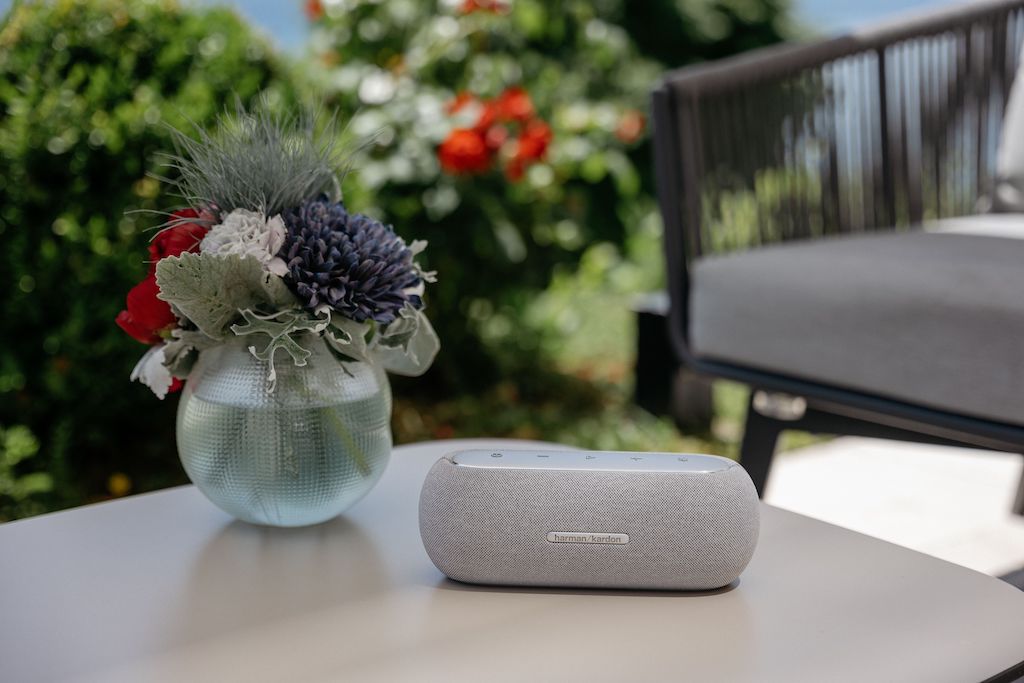 Loa di động cao cấp Harman Kardon Luna 