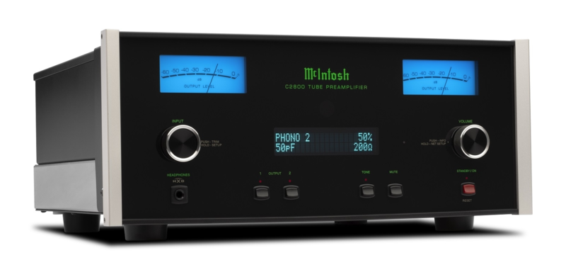 McIntosh C55 & C2800: Bộ đôi preamp đèn và bán dẫn mới nhất từ "gã khổng lồ xanh"