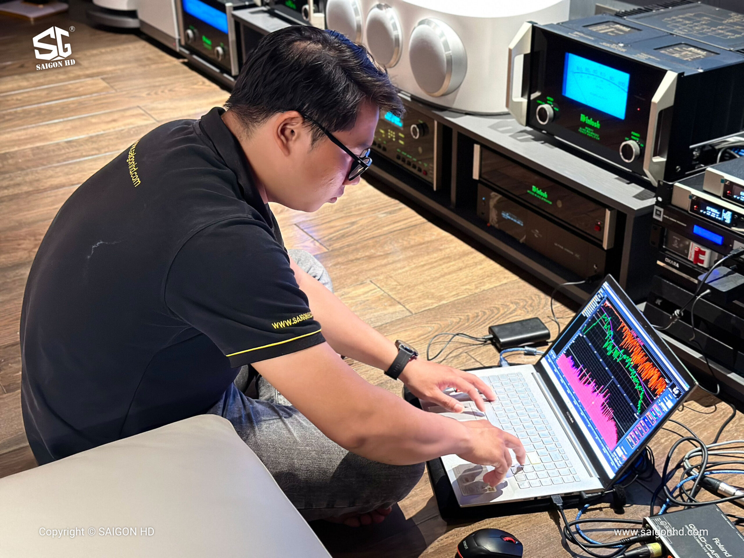 EQ Giọng Hát: Cách Cắt – Tăng Tần Số Để Giọng Sáng, Rõ Và Hạn Chế Chói Gắt