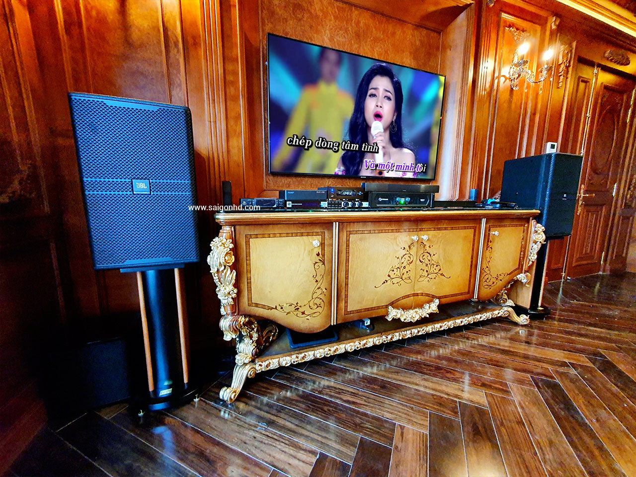 Những Sai Lầm Khi Chọn Dàn Karaoke Gia Đình Mà Ai Cũng Mắc