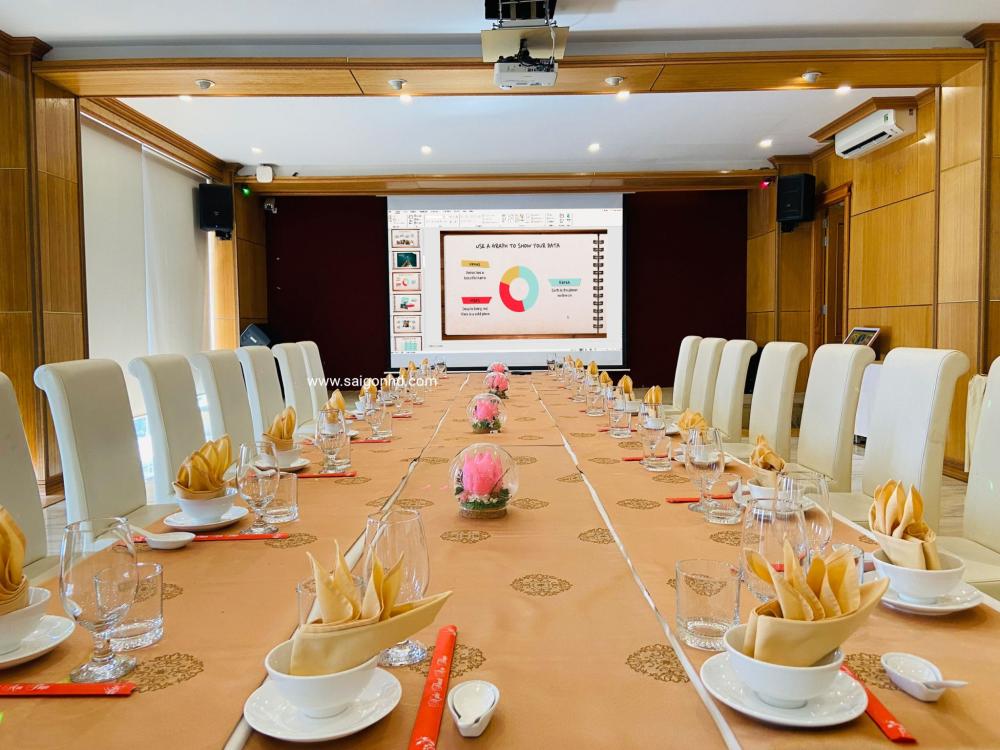 Những lưu ý khi chọn giải pháp hệ thống âm thanh hội nghị khách sạn