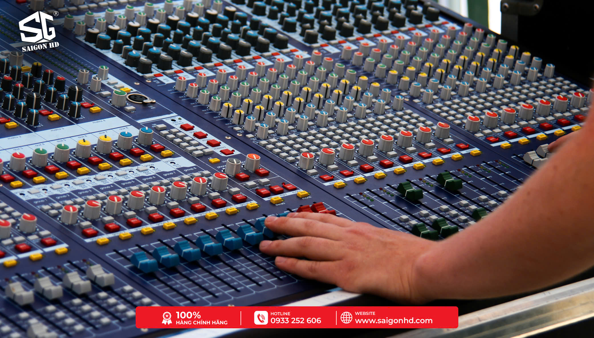 So sánh Mixer Digital và Mixer Analog – Ưu Nhược Điểm