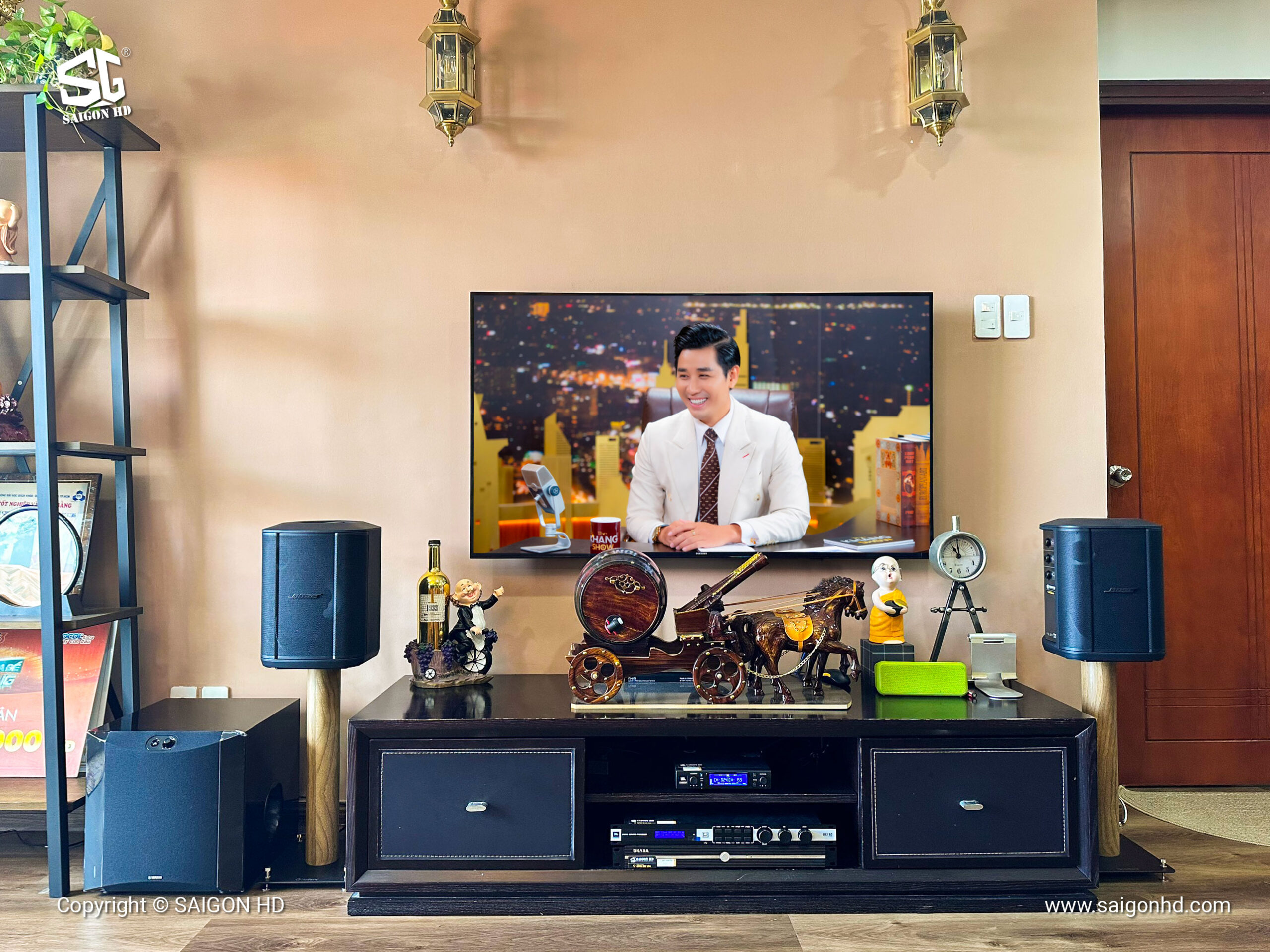 C&aacute;c Thiết Bị Cần C&oacute; Trong Hệ Thống Karaoke Gia Đ&igrave;nh