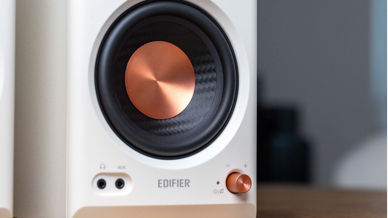 Edifier MR4 MKII: Loa vi t&iacute;nh kiểm &acirc;m sắp ra mắt với nhiều cải tiến