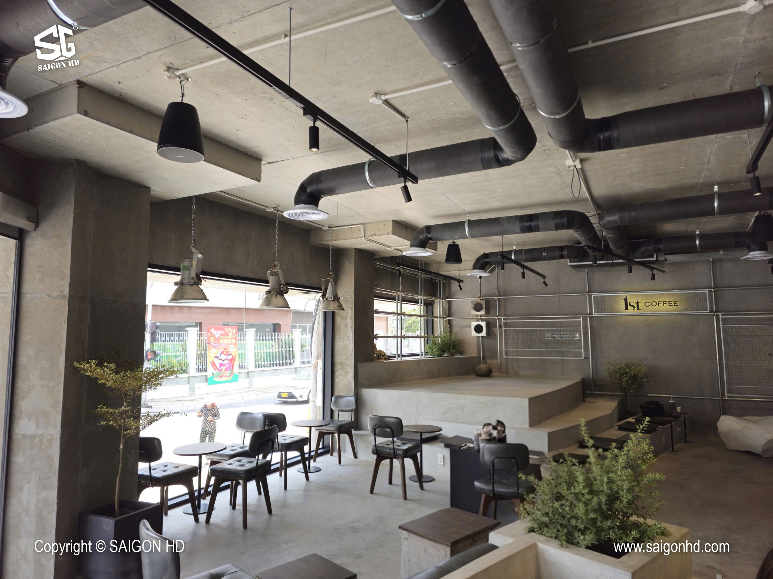 Hệ thống &acirc;m thanh cho cafe 2 tầng &ndash; xử l&yacute; thế n&agrave;o cho đồng đều?