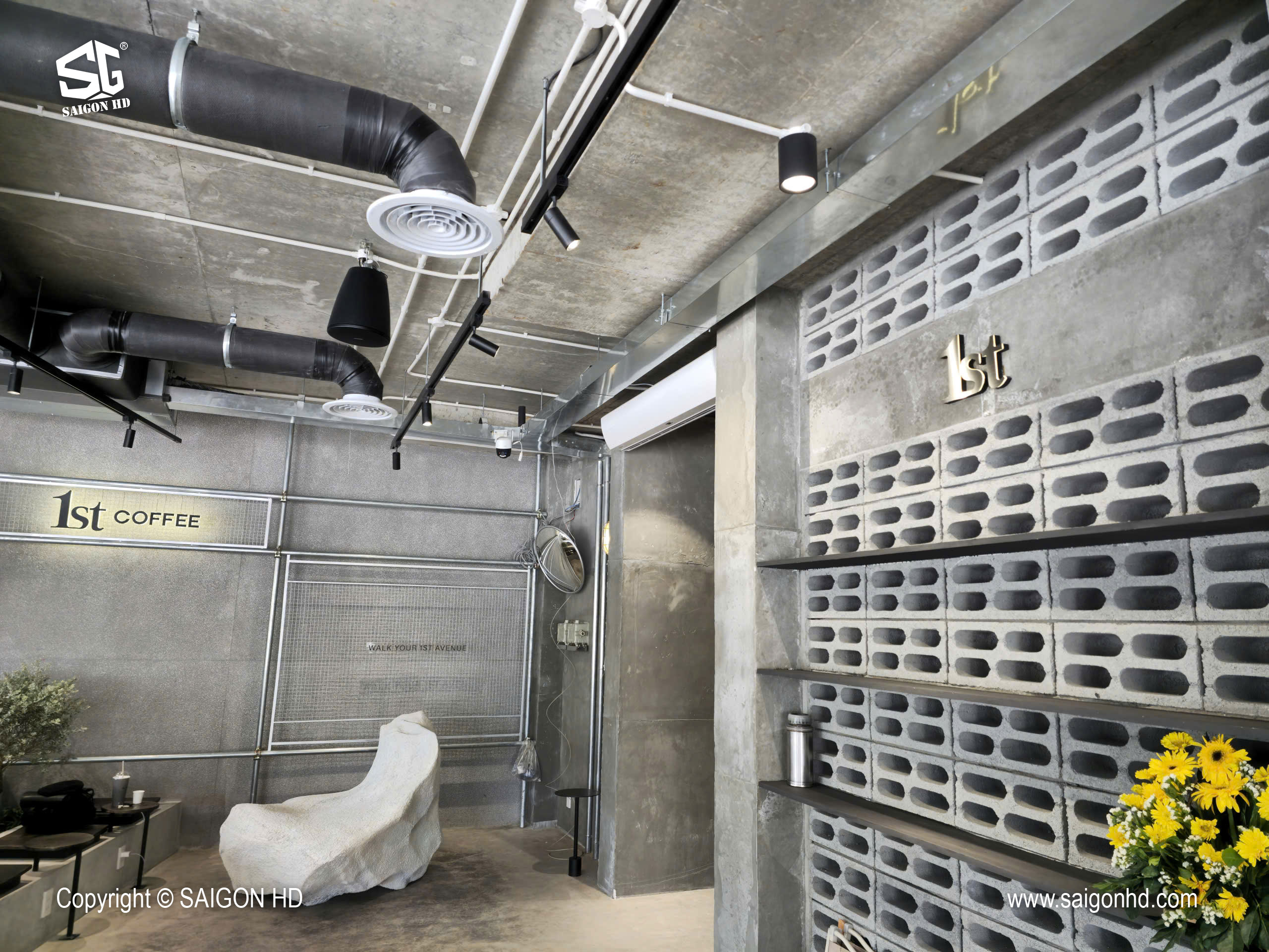 Hệ thống &acirc;m thanh cho cafe 2 tầng &ndash; xử l&yacute; thế n&agrave;o cho đồng đều?