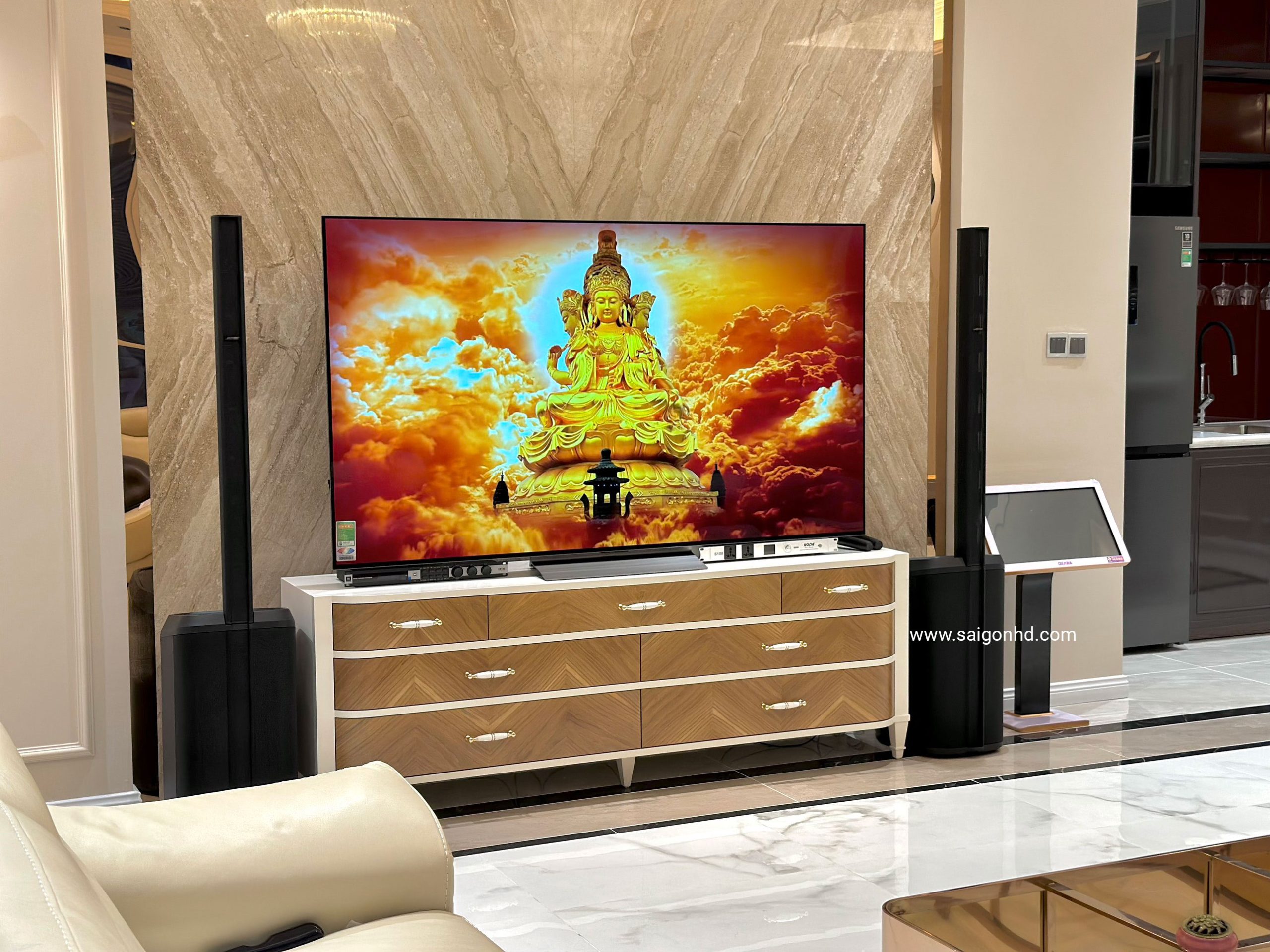 Hệ Thống Karaoke Gia Đ&igrave;nh Kh&ocirc;ng Cần Ampli &ndash; C&oacute; Thực Sự Tốt?